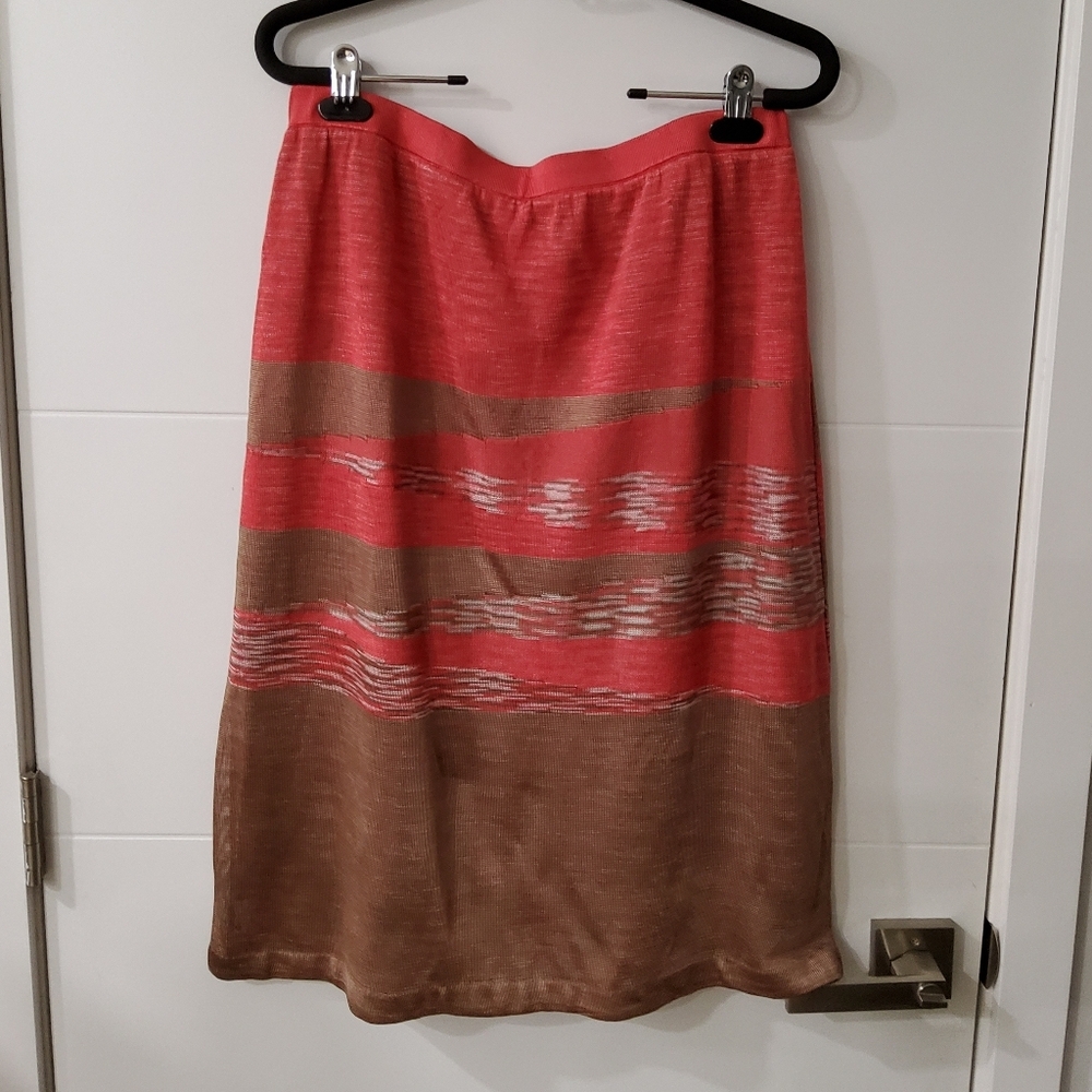 Elegant Brown and Pink Midi Skirt